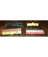 Pennsylvania HO Diesel Locomotive Train Engine and 3 Cars - $665.05 MXN