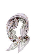 New Silver Color Stylish Fleeted Floral Print Bandanna - £7.00 GBP