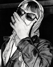 Greta Garbo 8x10 Photo classic in dark sunglasses and scarf 1974 - $7.99