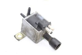 92-93 MERCEDES-BENZ W124 300E EGR Vacuum Solenoid Valve F4000 image 7