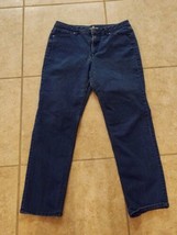 Liz Claiborne Original Fit Tapered Leg Size 10 Inseam 29 Jeans - £7.75 GBP