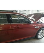 Passenger Front Door Electric Limited Fits 10-19 TAURUS 104786676Door on... - $3,205.53 MXN