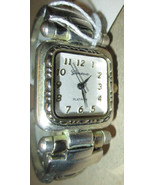 Vintage Geneva Ladies Wristwatch Clamper Bracelet Platimum 7003 - $12.19