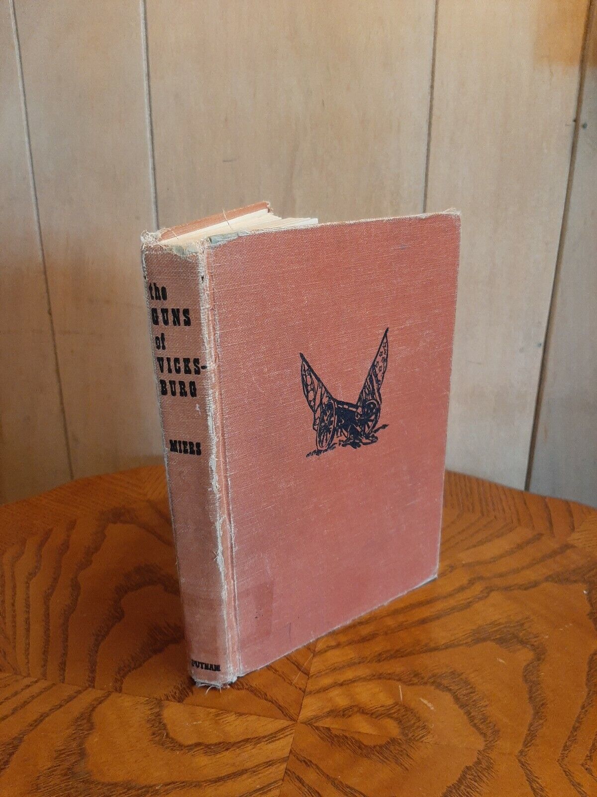 1957 &quot;THE GUNS OF VICKSBURG&quot; EARL SCHENCK MIERS - $4.99