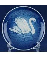 Bing &amp; Grondahl B&amp;G Mothers Day Plate 1976 Swan Cygnets Babies 9376 NIB - $17.64 CAD