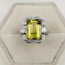 1.50Ct Simulated Peridot Emerald Engagement Ring 14K White Gold Plated Silver - £79.12 GBP
