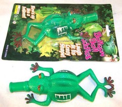 2 Giant Size Inflateable Blow Up Frog 12IN Dia Balloon Frogs Novelty Toy Reptile - £5.30 GBP