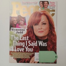 PEOPLE MAGAZINE WYNONNA AND NAOMI JUDD COVER - BRAD PITT - OCTOBER 17 20... - $4.23