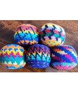 Five (5) Hacky Sacks ~ Footbag ~ Hackysack ~ 90&#39;s Vintage Toy ~ Stressba... - $498.45 MXN
