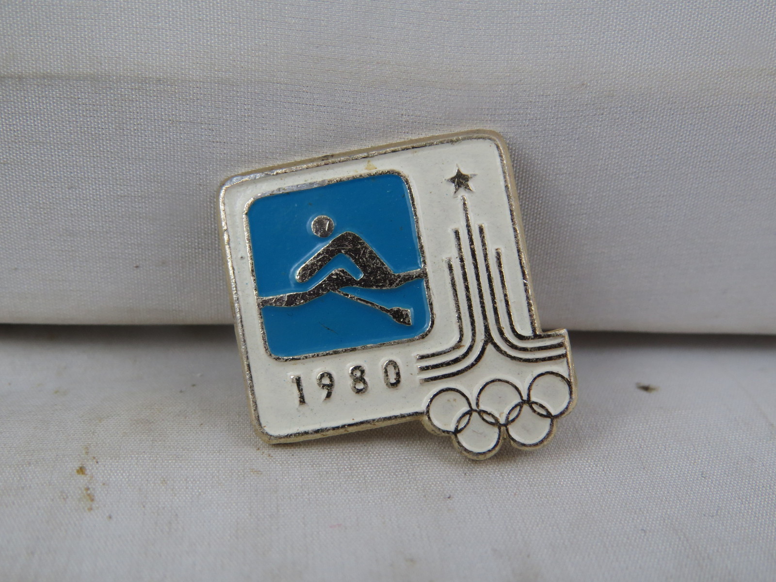 Vintage Summer Olympic Pin - Moscow 1980 Rowing Event - Stamped Pin ...