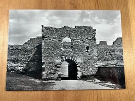 Vintage RPPC Postcard - England - Portchester Castle, Hampshire, Fareham, Water - £3.75 GBP