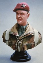 1/10 BUST Resin Model Kit British Officer Soldier Paratrooper WW2 Unpainted - £14.81 GBP