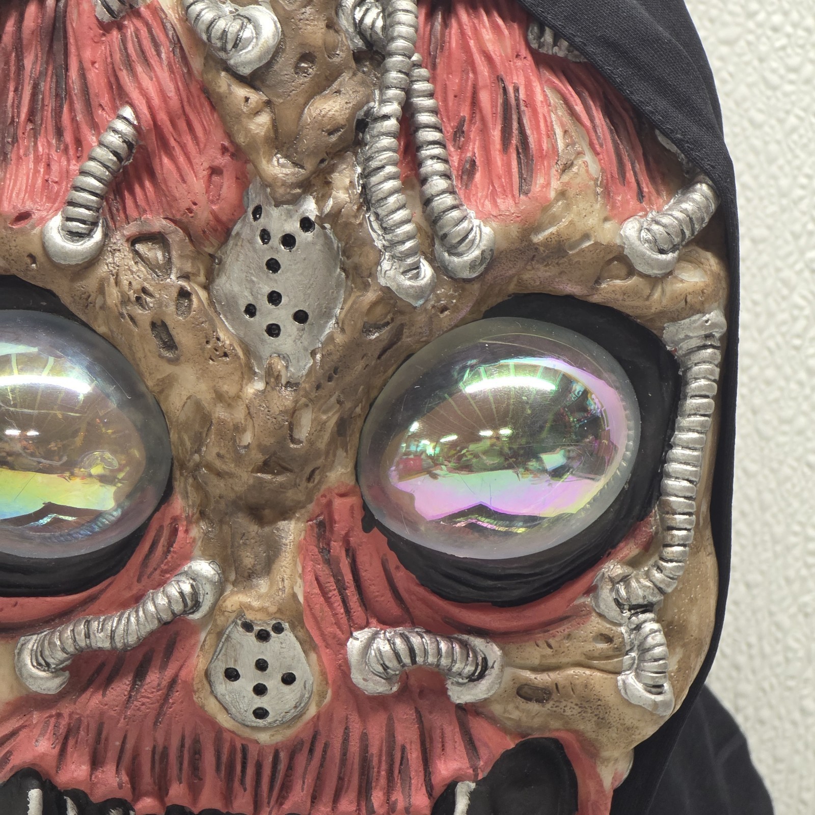 Easter Unlimited Fun World Alien Cyborg Fallout Victim Halloween Mask Bubble Eye Item image 3