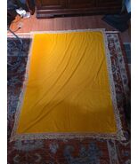 Vintage Yellow Gold Cotton Tablecloth w/ Wide Floral Lace Border Large 6... - $34.96 CAD