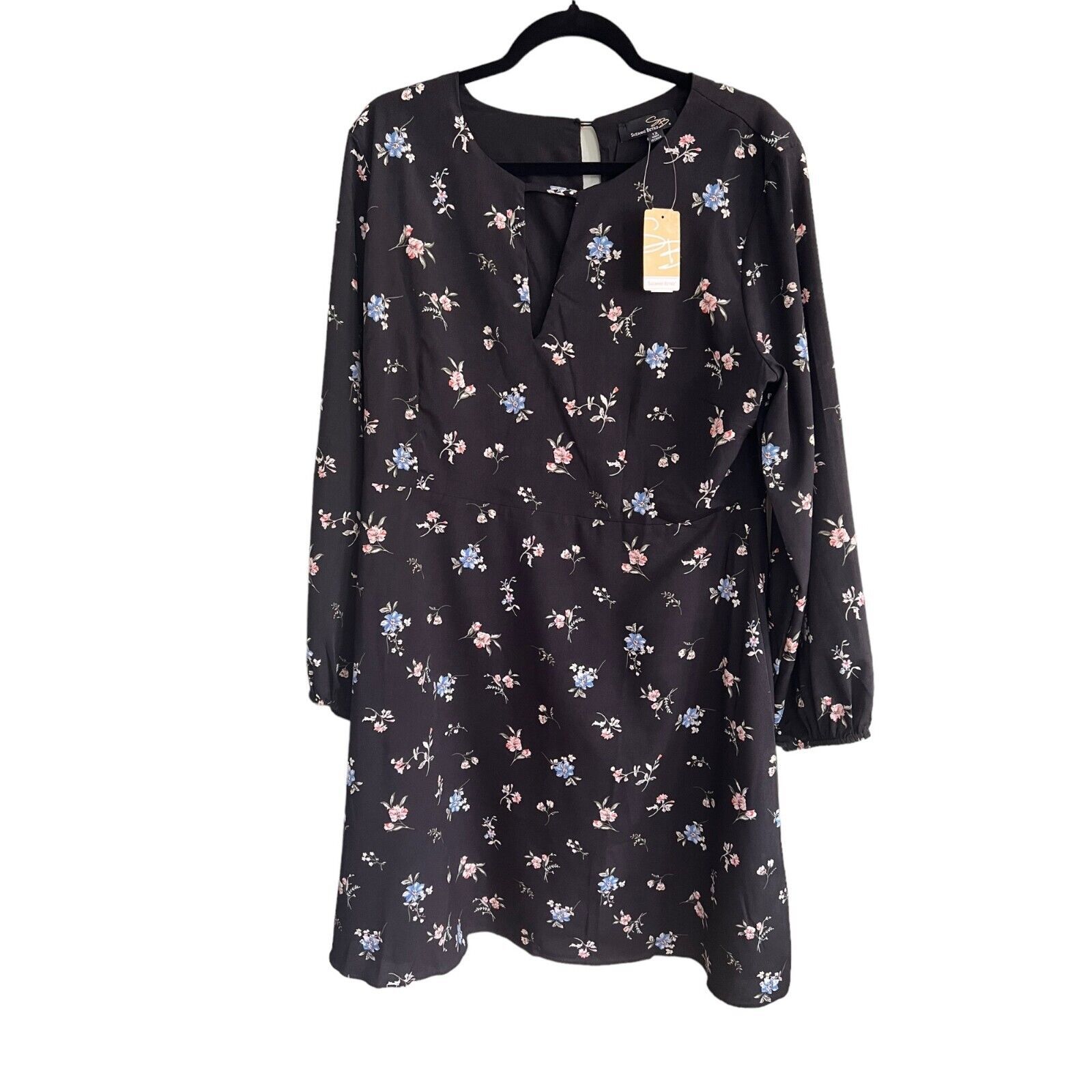 Primary image for NWT SUZANNE BETRO Size 1X Black Floral Print Dress Keyhole Long Sleeve