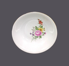 Kahla KHL109 round serving bowl made in Germany. - £65.31 GBP