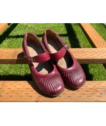 Dansko Kitty mary jane shoe Clog Leather Comfort Red Burgundy Womens 40/9.5 - $37.61