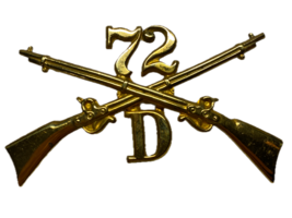 U.S. ARMY, 72nd INFANTRY REGIMENT, D COMPANY, ENLISTED CAP DEVICE - €26,30 EUR