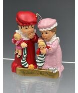 1999 My Sister ... My Friend Hallmark Cards Inc. Christmas Ornament - $247.96 MXN