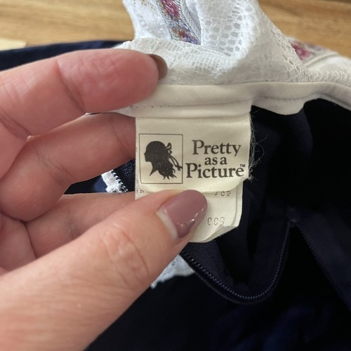 Vintage Pretty As A Picture Blue Velvet Lace Little Girl’s Dress Size 6 Item image 7