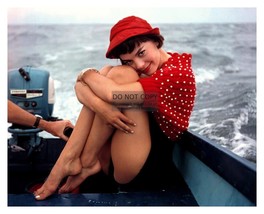 Natalie Wood Riding On Boat At Sea Smiling 8X10 Photo - £6.66 GBP