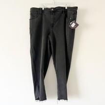Women&#39;s Plus Size High Rise Slim Straight Crop Jeans Ava &amp; Viv Black 24 - £15.63 GBP