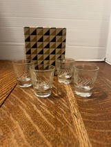 Set of 4 Vintage Anchor Hocking Laurel Leaf Etched Shot Glasses IOB - $19.95