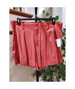 Simply Styled Women&#39;s Red 100% Rayon Zipper Long Paperbag Waist Shorts S... - $38.03 CAD