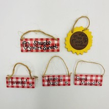 Mary&#39;s Moo Moos Accessories Signs Enesco Vintage Gingham Sunflower - $12.00