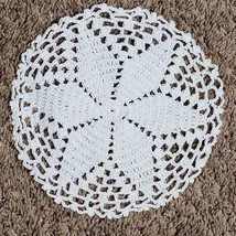 Vintage Hand Crochet White Doily 7.5 Inch Star Pattern - $11.30