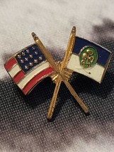 Vintage Antique Lapel Pin Crossed Flags America USA And Girl Scout Flag - £9.17 GBP