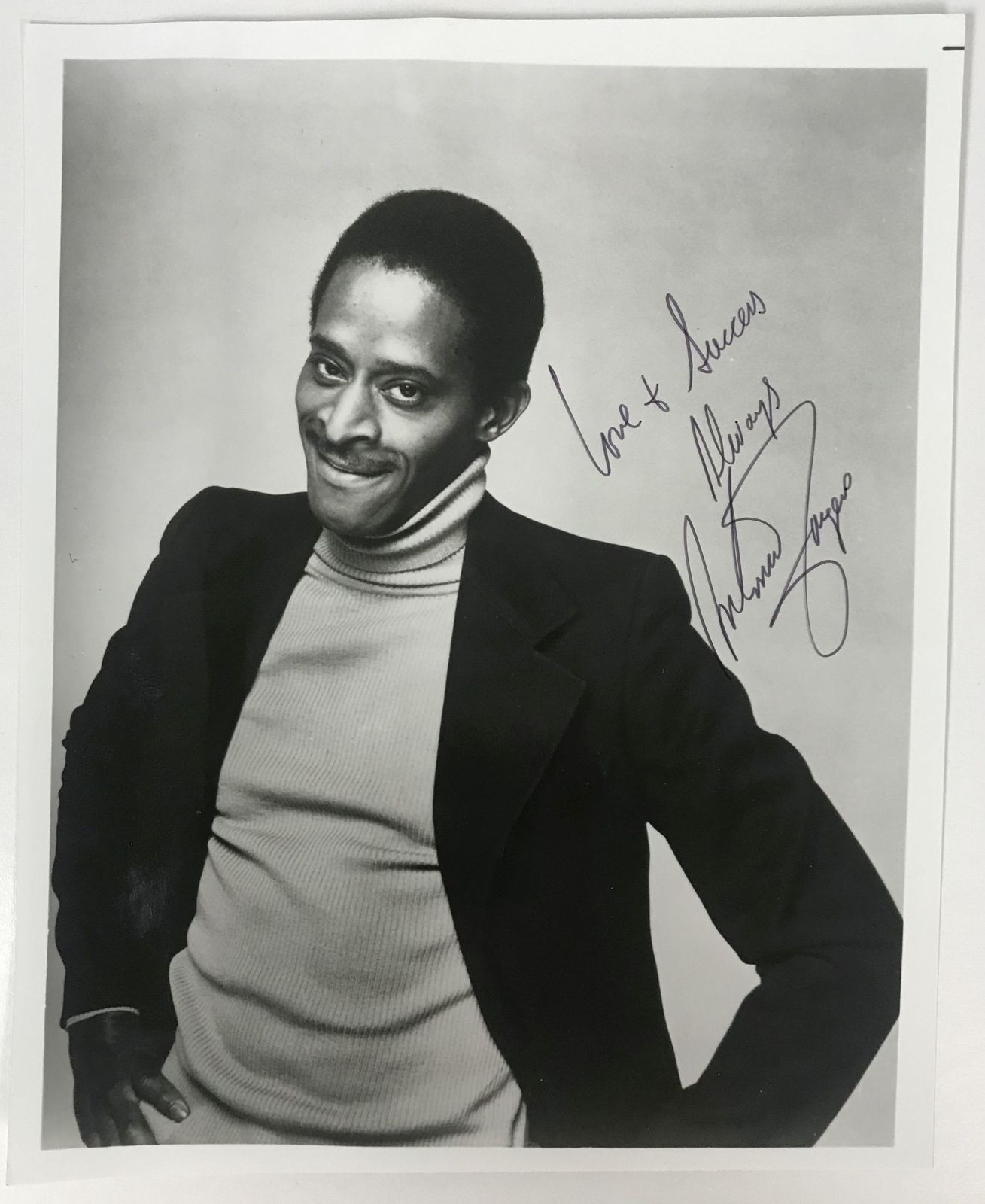 Primary image for Antonio Fargas Signed Autographed Glossy 8x10 Photo - HOLO COA