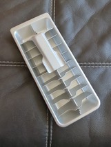 Vintage Metal Aluminum Ice Cube Tray Removable Interior and Cube Ejector - £19.03 GBP