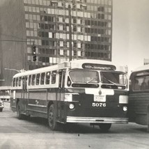 Chicago Transit Authority CTA Bus #658 B&amp;W Photograph - £7.44 GBP