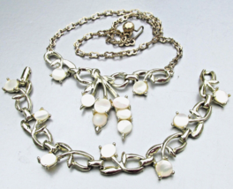 Retro 1950s White Mother-of-Pearl Shell Vtg Flower Link Bracelet &amp; Neckl... - $17.77