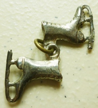 DOLLHOUSE MINIATURE WALL HANGING METAL FIGURE ICE SKATES SET - $8.00