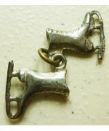 DOLLHOUSE MINIATURE WALL HANGING METAL FIGURE ICE SKATES SET - $8.00