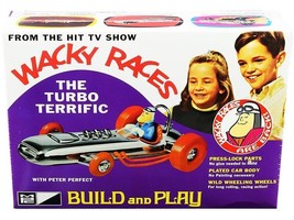 Skill 2 Snap Model Kit The Turbo Terrific with Peter Perfect Figurine &quot;Wacky Ra - £38.33 GBP