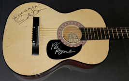 DEBBY BOONE &amp; PAT BOONE DUAL SIGNED GUITAR W/ YOU LIGHT UP MY LIFE INSC.... - £274.17 GBP