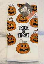 Snoopy Halloween Trick or Treat, Jack-o-Lantern (2) Pk Kitchen Towels - $11.88