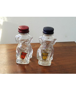 Vintage Cohodas Vineyards Mini Wine Bottles Dog Figure Salt &amp; Pepper Sha... - £15.82 GBP