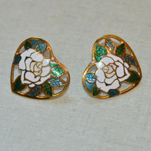 vintage white enamel green leafy heart flower floral pierced post earrings - $9.89