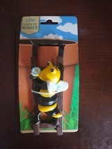 NEW Flower Pot Hugger - Bumble Bee  Climbing Ladder Figurine - $7.80