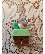 Log Cabin Bird House with Baby Bird Hallmark Cards Brooch or Lapel Pin - $12.96 CAD