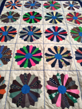 Gorgeous Vintage Colorful Pinwheel Mixed Fabric Graphic Handmade Quilt 95 x 72 - £129.57 GBP