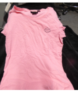 Harley Davidson Women Pink T-shirt Breast Cancer  L - $13.70 CAD