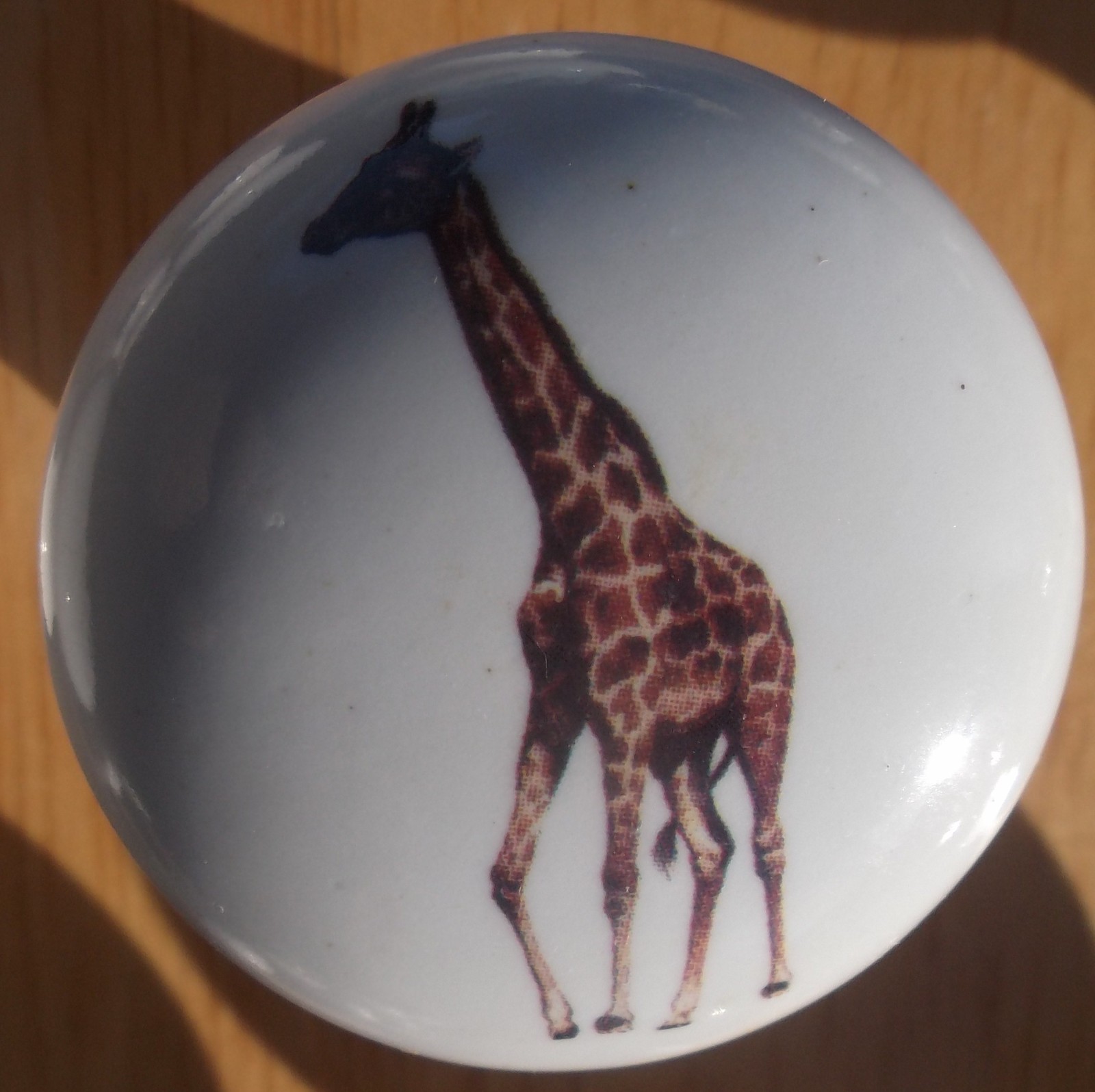 Ceramic Knobs W/ Giraffe Knob Wildlife - $4.46