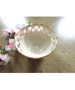 Lenox Heart Bowl Pierced 24 kt Gold Rim Ivory Made in USA 4.25&quot;W w/Tag - $236.54 MXN