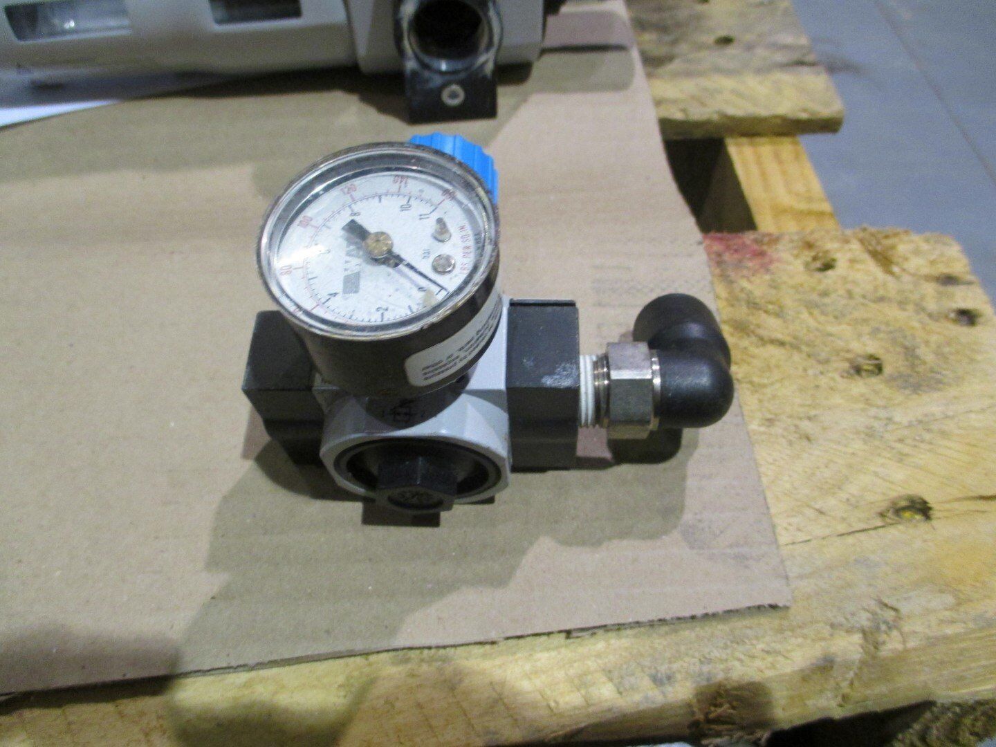 Festo LR-3/8-D-MINI Pressure Regulator - $31.55