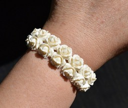 Mid Century Hand Carved Hawaiian Tropical Flower Lei Stretch Bracelet 6 ... - $79.99